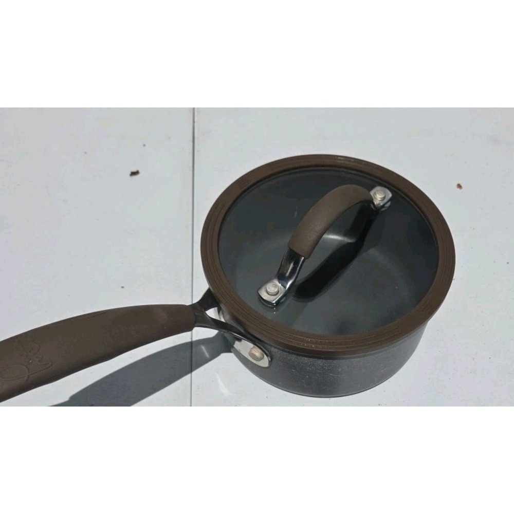 Gordan Ramsay Signature 1.5qt Non-Stick Pot Tempered Glass Lid Silicon Handles